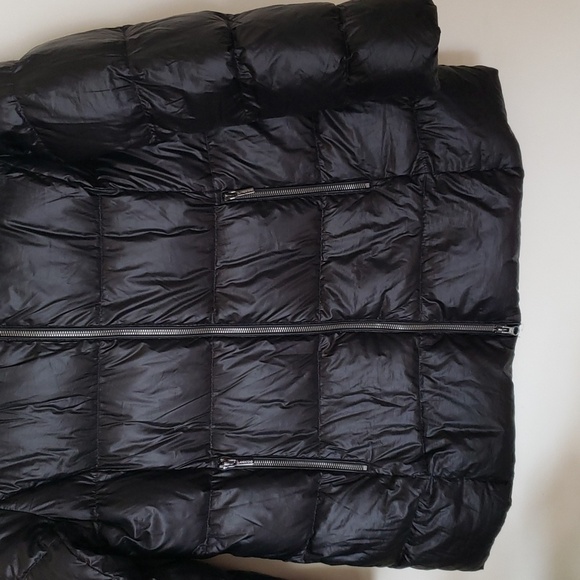 Lands End Down Filled Black Puffer Coat, Winter Coat, Women's Size MP 10-12. - Picture 3 of 12